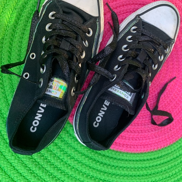 Converse size 7 ❤️ - Picture 5 of 9